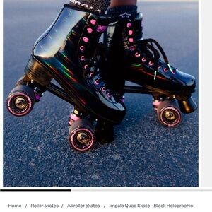 Brand New Impala Quad Skate - Black Holographic Rollerskates